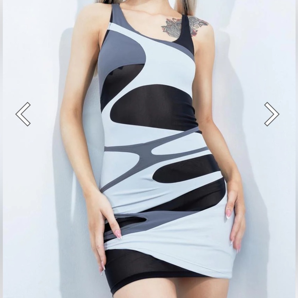Colorblock body on dress
